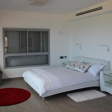 Seascape Terraces Netanya Villa Kültér fotó