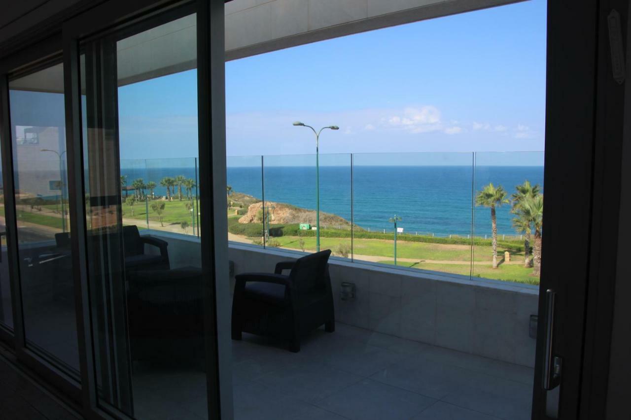 Seascape Terraces Netanya Villa Kültér fotó