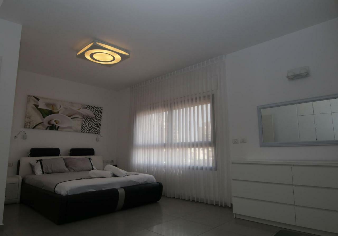Seascape Terraces Netanya Villa Kültér fotó